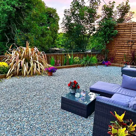 Rose Cottage B&B-3